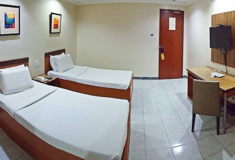 Номер Стандарт, Golden Valley