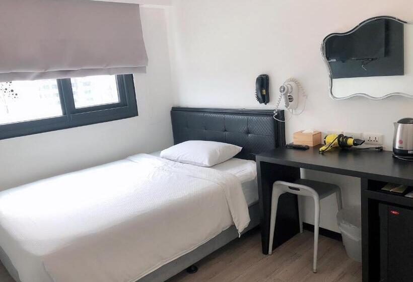 اتاق اکونومی یک تخته, Check Inn Express Kaohsiung Love River