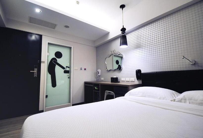 اتاق استاندارد, Check Inn Express Kaohsiung Love River