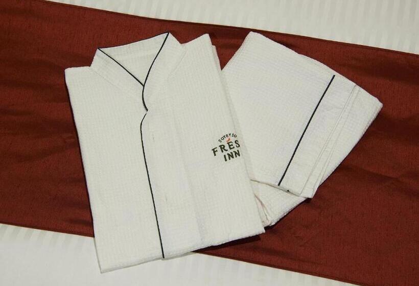 标准间, Sotetsu Fresa Inn Nihombashiningyocho