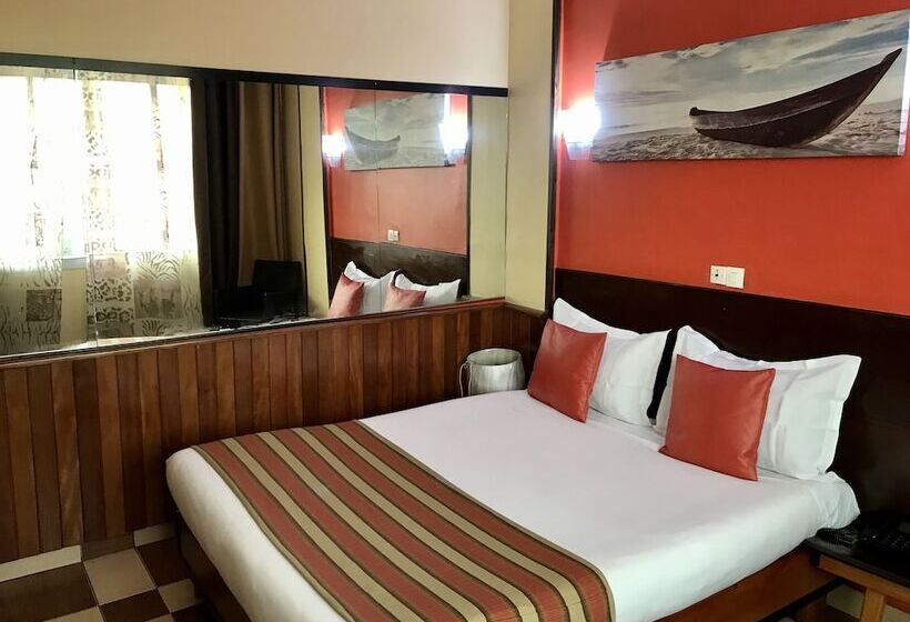 اتاق استاندارد, Yaahot