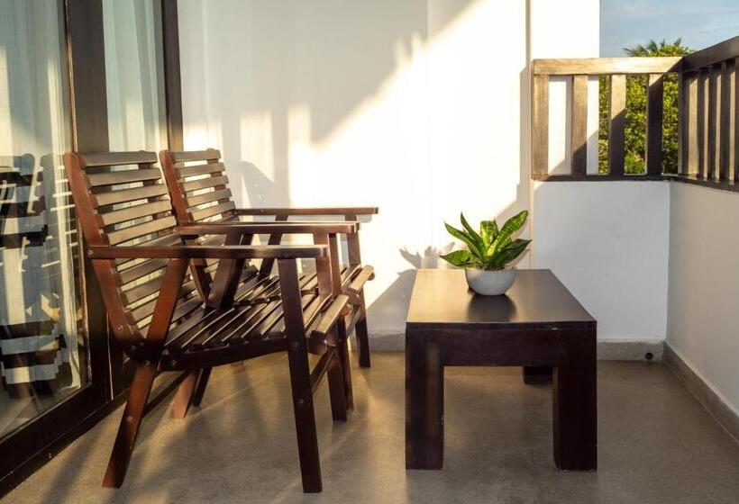 豪华海景房, Lagoon Paradise Beach Resort