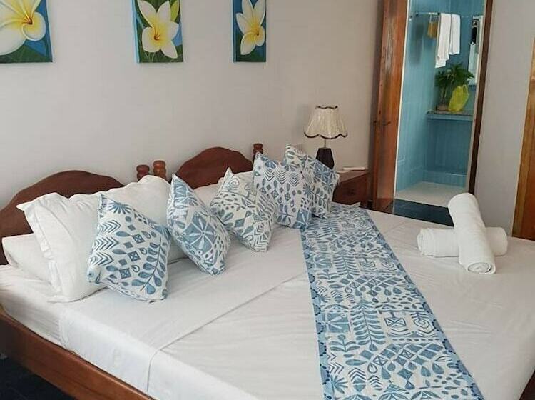 Suite met 3 Slaapkamers, Sea View Lodge