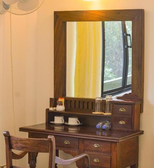 Люкс Повышенной Комфортности, Mangrove Escapes Resort