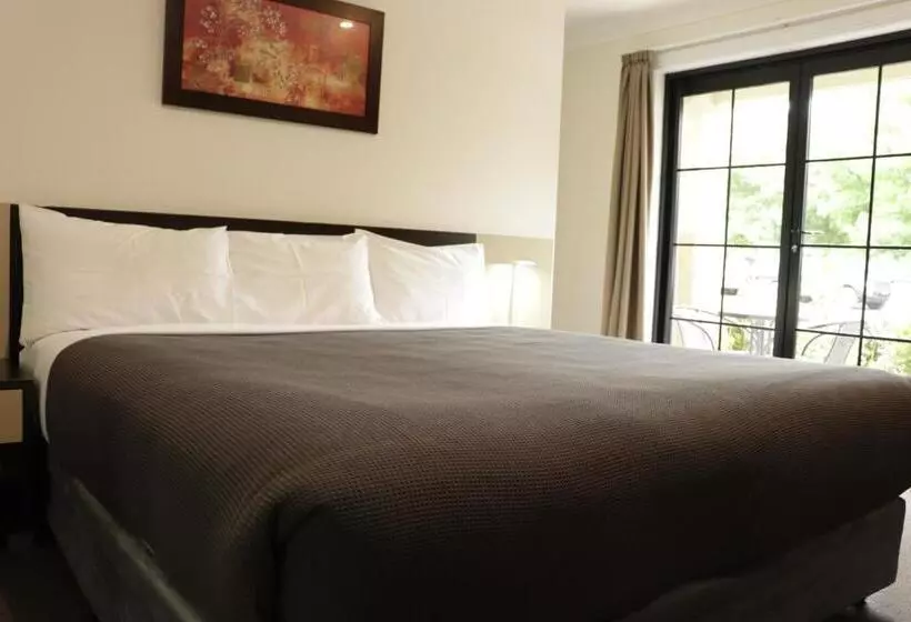 キングサイズベッドのスタンダードルーム, Cootamundra Heritage Motel & Apartments