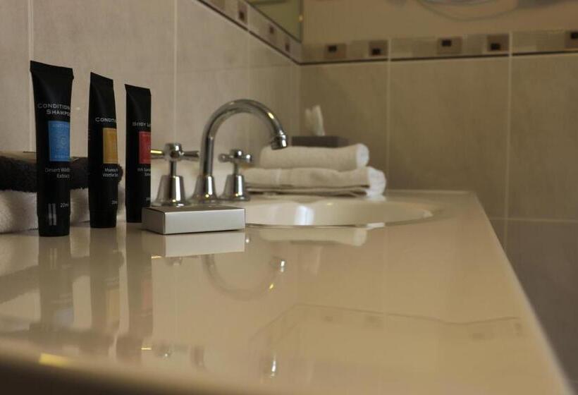 חדר דלוקס לשלושה, Cootamundra Heritage Motel & Apartments