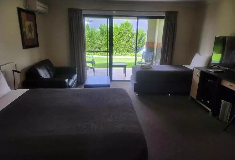デラックストリプルルーム, Cootamundra Heritage Motel & Apartments