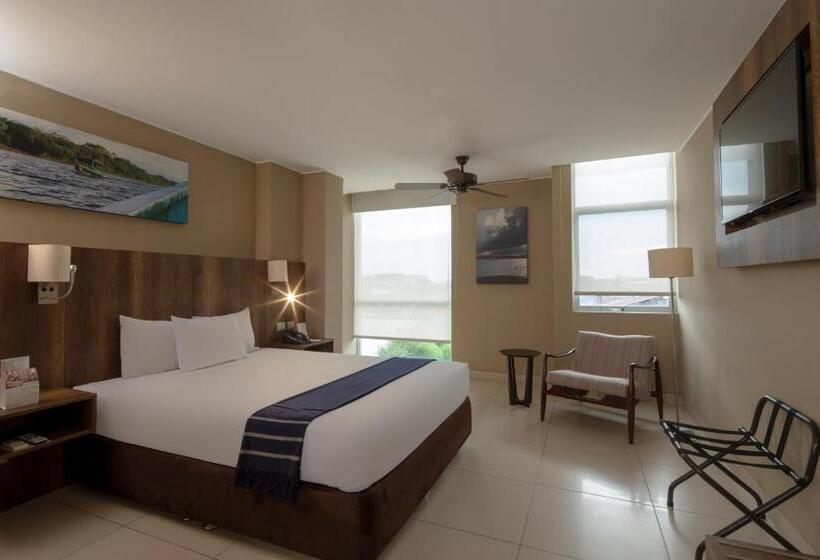 Номер Superior, Casa Andina Select Pucallpa