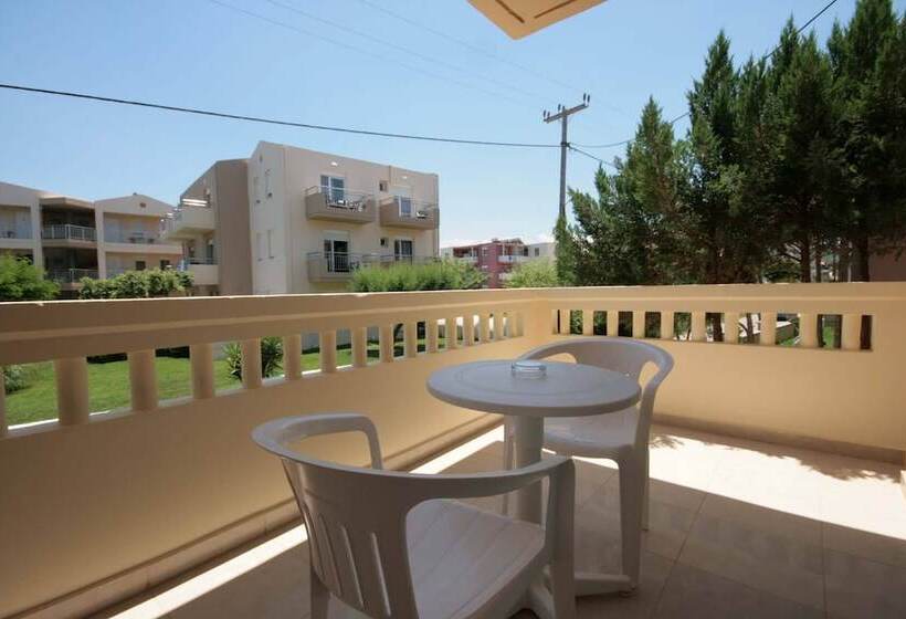 إستوديو قياسى, Castro Beach