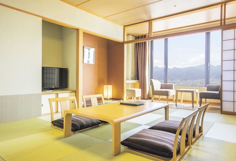 اتاق لوکس, Fruit Park Fujiya