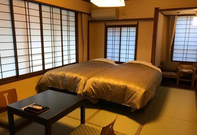 Quarto standard, Onyado Tsutaya