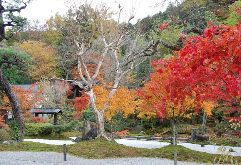 Quarto standard, Onyado Tsutaya