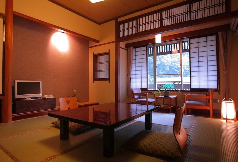 Quarto standard, Onyado Tsutaya