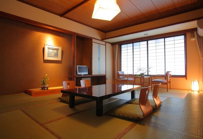 Quarto superior, Onyado Tsutaya