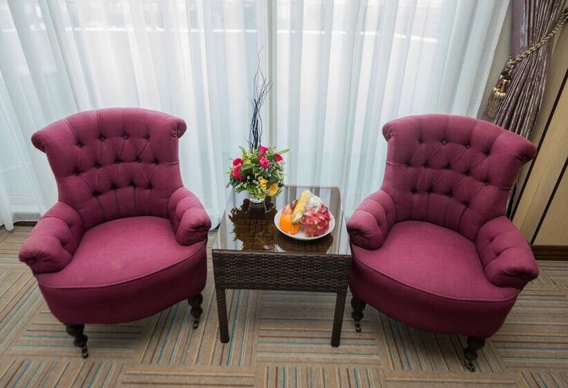 سوییت سوپریور, Sky Star