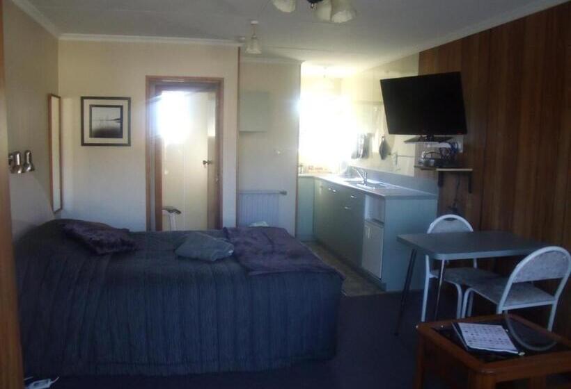 استودیوی استاندارد, Alexandra Motor Lodge Nz