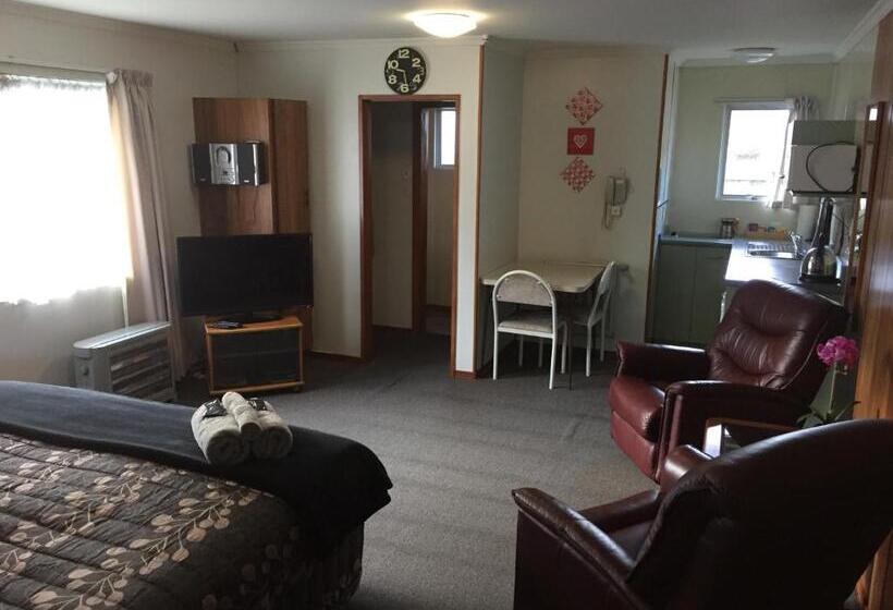 스탠다드 스튜디오 킹침대, Alexandra Motor Lodge Nz