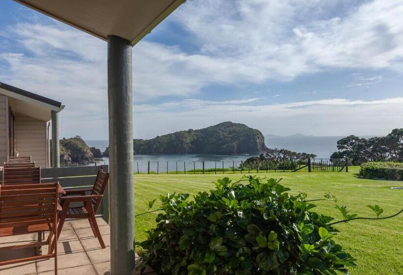 2 Bedroom Premium Apartment Sea View, Pacific Rendezvous Resort