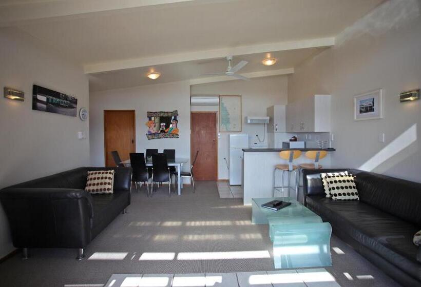 带3个卧室的豪华公寓, Pacific Rendezvous Resort