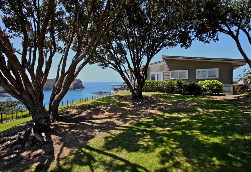 三卧高级套房, Pacific Rendezvous Resort