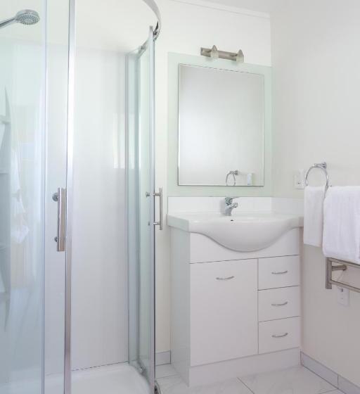 2 Bedroom Premium Apartment Sea View, Pacific Rendezvous Resort