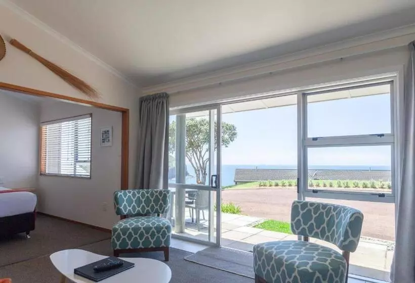 オーシャンビューの２ベッドルームデラックスアパート, Pacific Rendezvous Resort