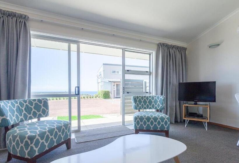 带海景及2个卧室的复式公寓, Pacific Rendezvous Resort