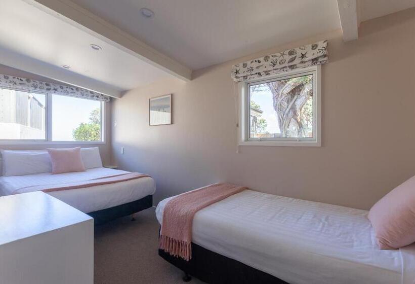 דירת דלוקס 3 חדרי שינה, Pacific Rendezvous Resort