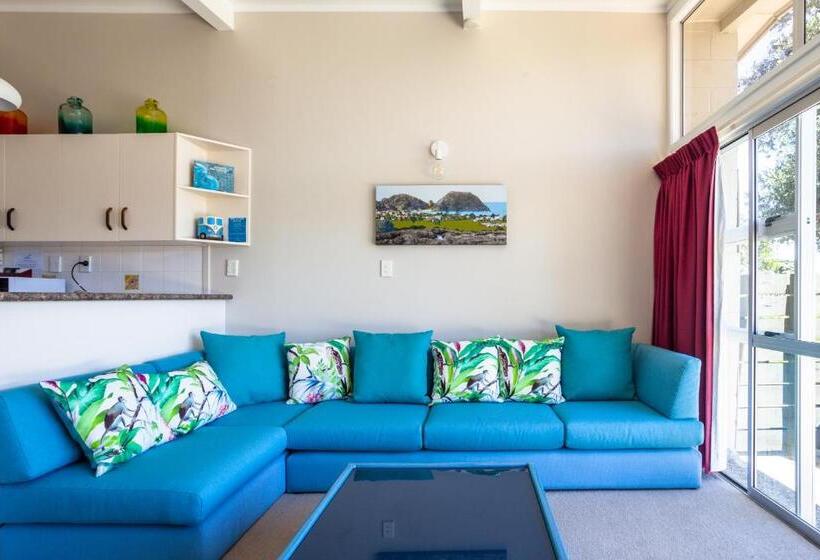 带3个卧室的优质公寓, Pacific Rendezvous Resort