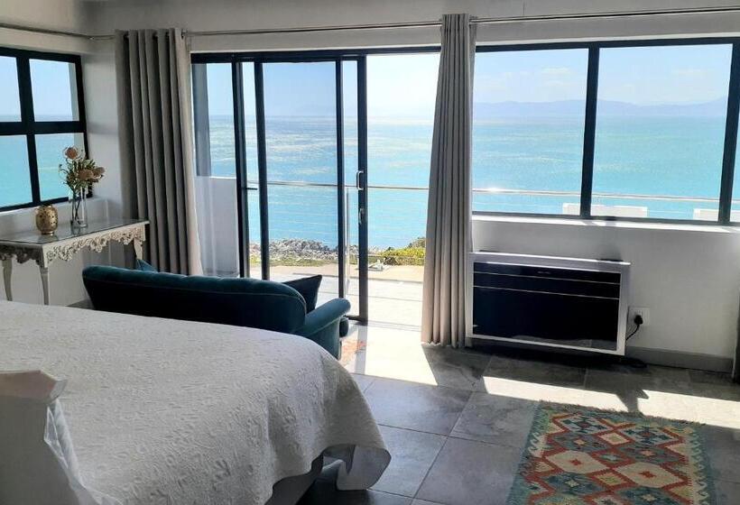 豪华海景房带阳台, 65oncliff