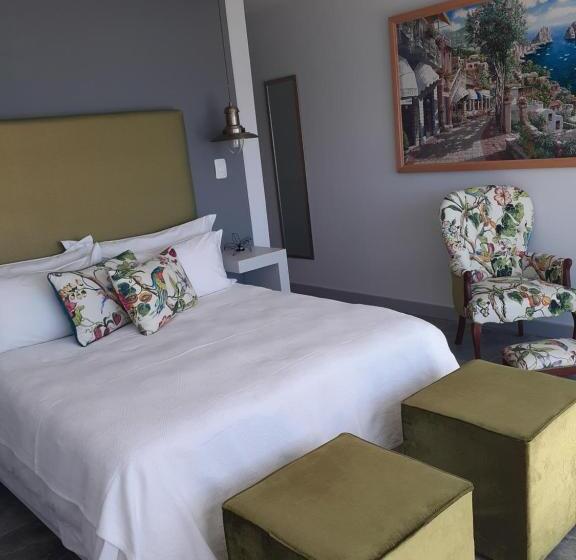 带阳台的豪华间, 65oncliff