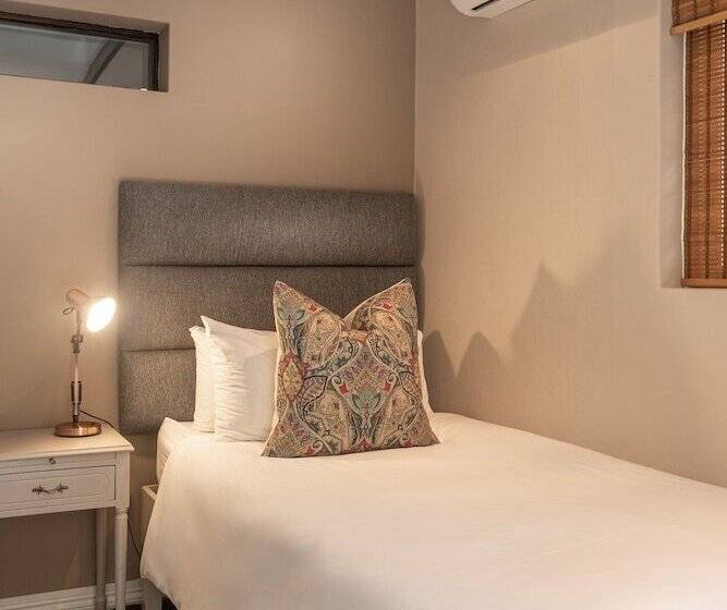 חדר סטנדרט יחיד, Antrim Villa