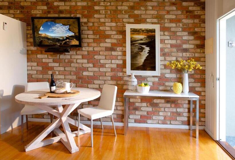 エクゼクティブルーム, Sorrento Beach Motel