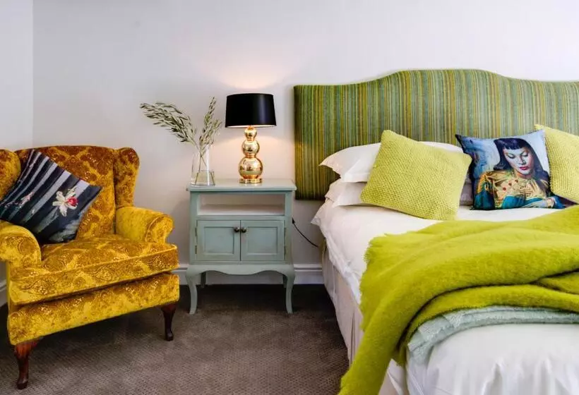 デラックスルーム, The Post House Hotel No Children Under The Age Of 16yrs