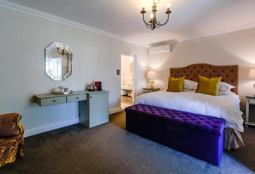 Номер Deluxe, The Post House Hotel   No Children Under The Age Of 16yrs