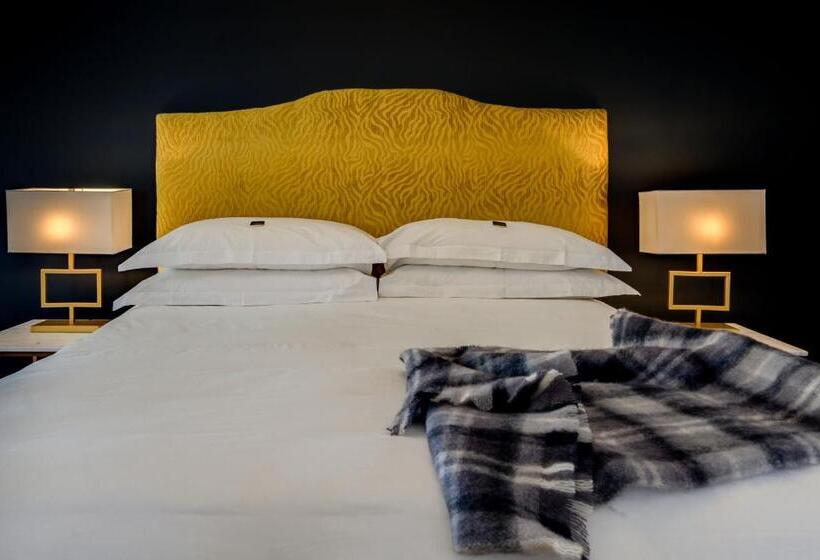 套房, The Post House Hotel   No Children Under The Age Of 16yrs