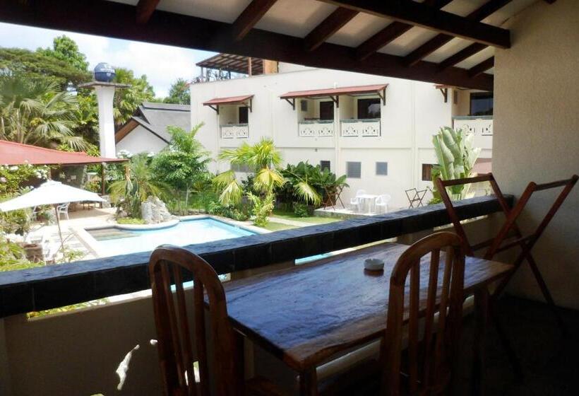 חדר פרמיום, Tiptop Hotel, Resto And Delishop