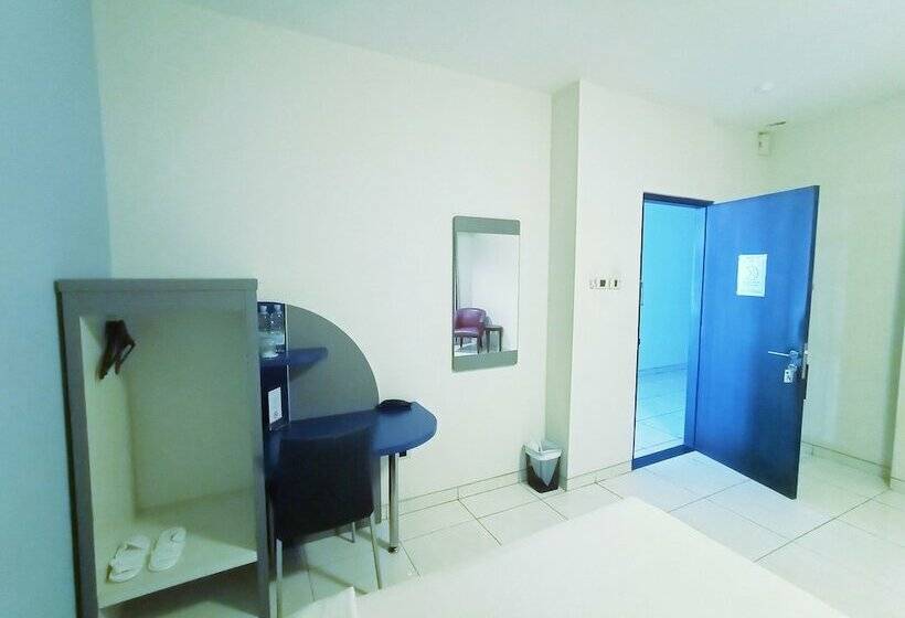 スーペリアールーム, El Hotel Malang