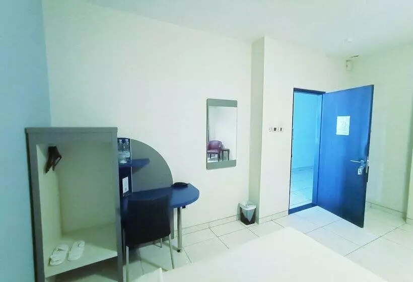 Superior Room, El Hotel Malang