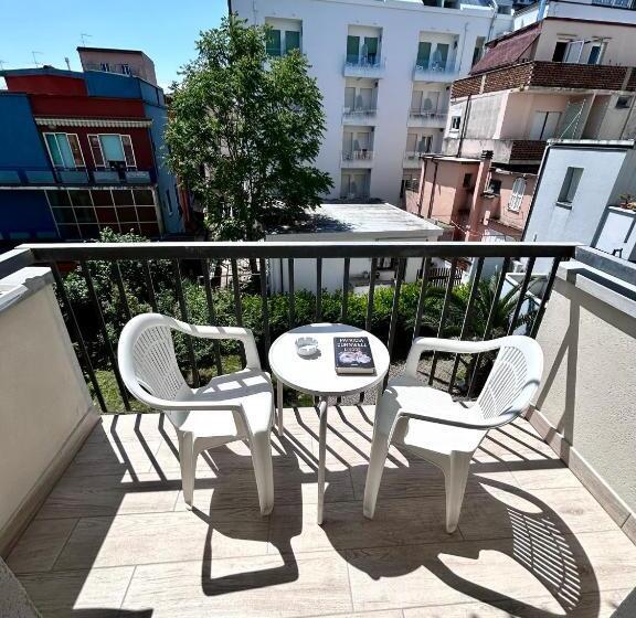 اتاق استاندارد با بالکن, B&b Moresco