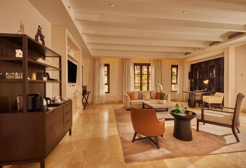 전망 스위트, Cap Vermell Grand