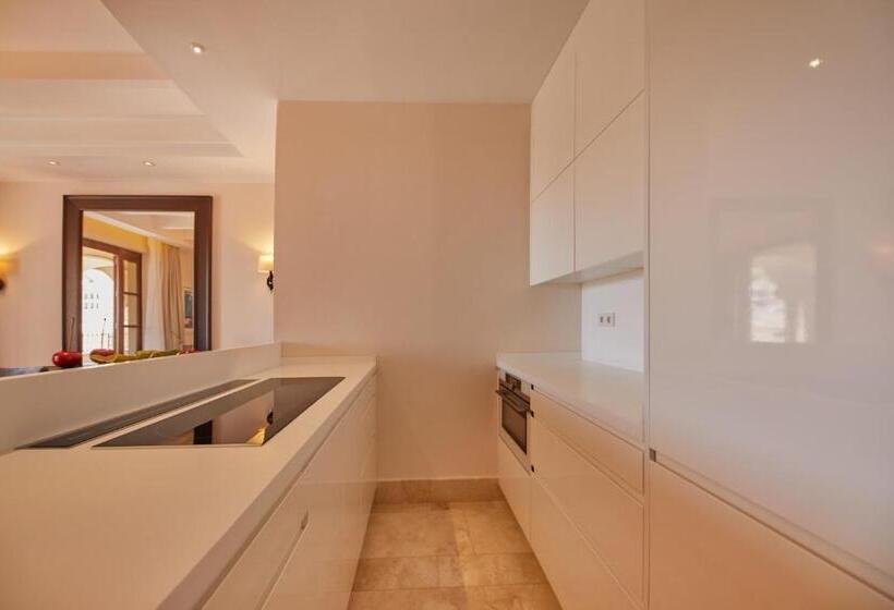 프레지덴셜 스위트, Cap Vermell Grand