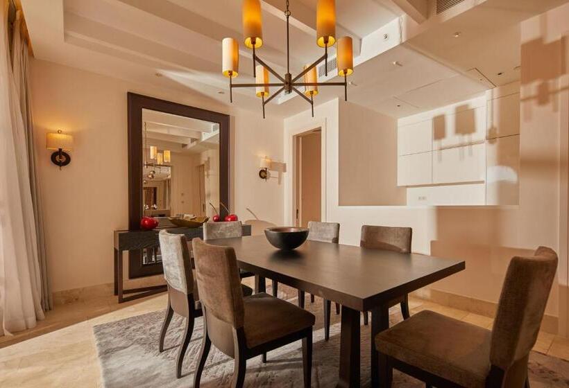 프레지덴셜 스위트, Cap Vermell Grand