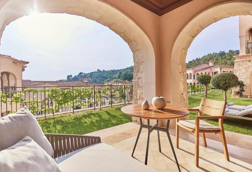 스위트, Cap Vermell Grand