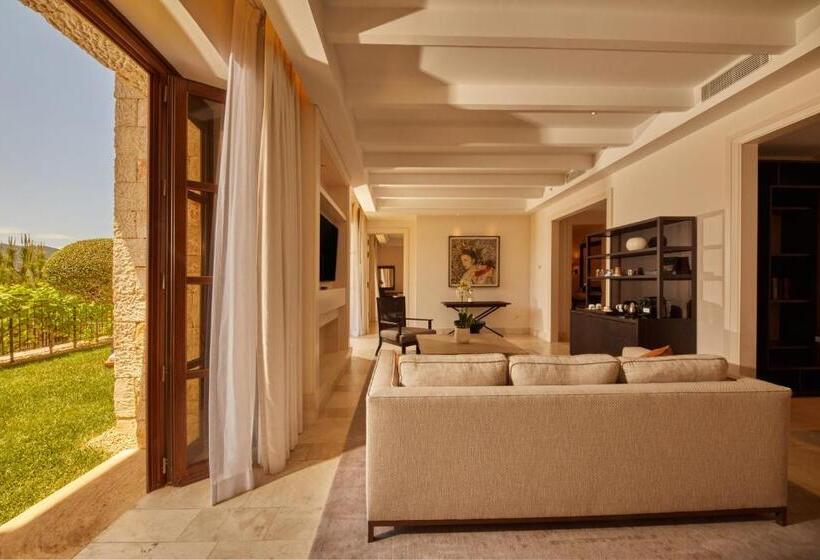 스위트, Cap Vermell Grand