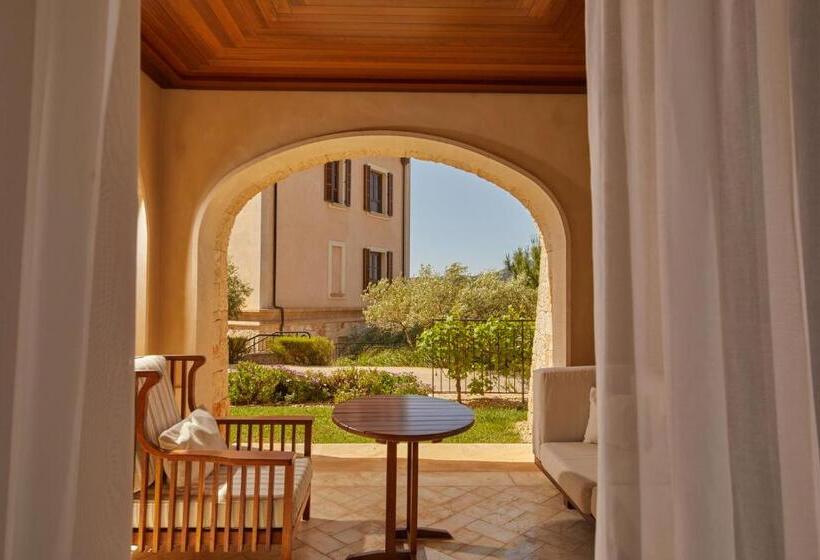 가든 전망 주니어 스위트, Cap Vermell Grand