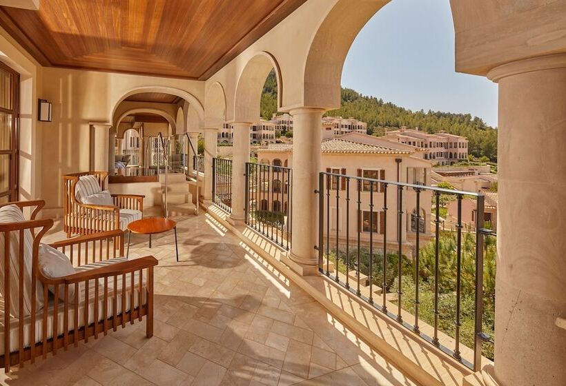 Suite Presidencial, Cap Vermell Grand