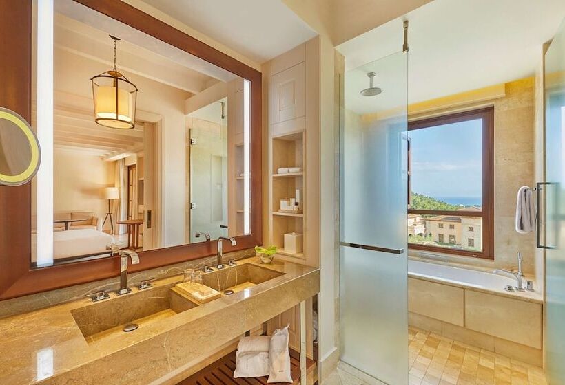 전망 주니어 스위트, Cap Vermell Grand