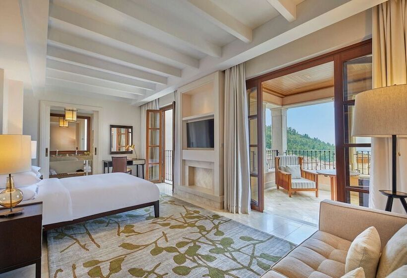 전망 주니어 스위트, Cap Vermell Grand