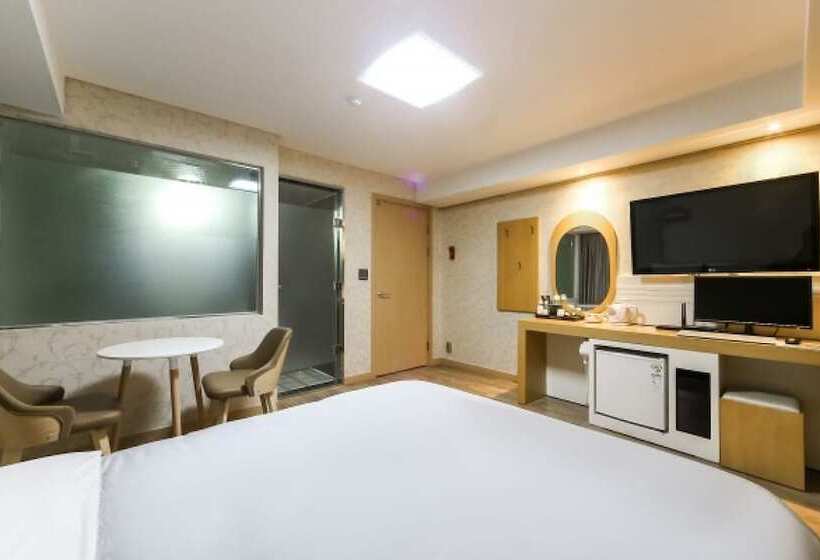 Chambre Deluxe, Geoje Win
